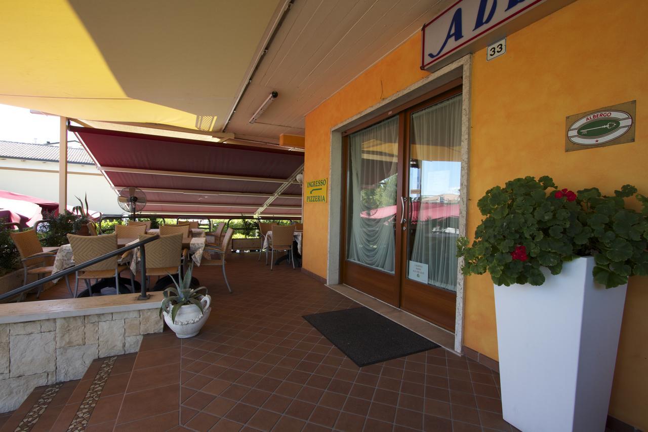 Albergo Tavernetta Castelnuovo del Garda Bagian luar foto